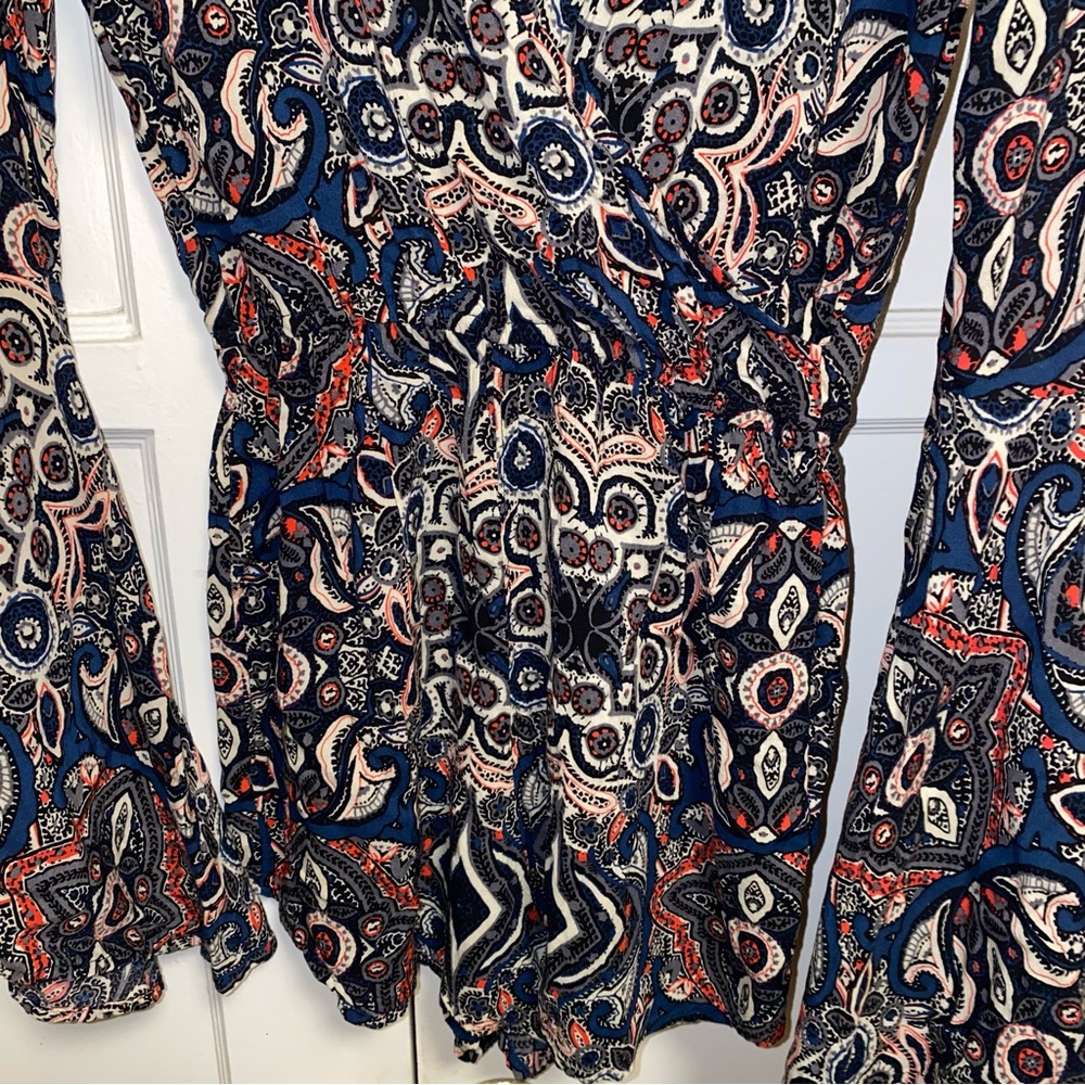 Abercrombie & Fitch Small Paisley Boho Bell Long Sleeve Romper - Picture 6 of 14
